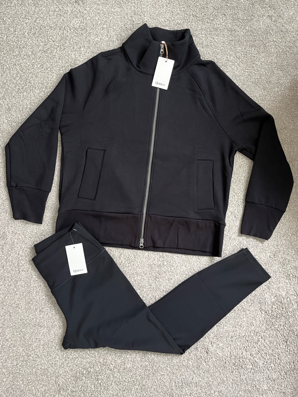 NWT Quince Cloud Comfort Black Full Zip Sweatshirt & Power Up Legging Size Large